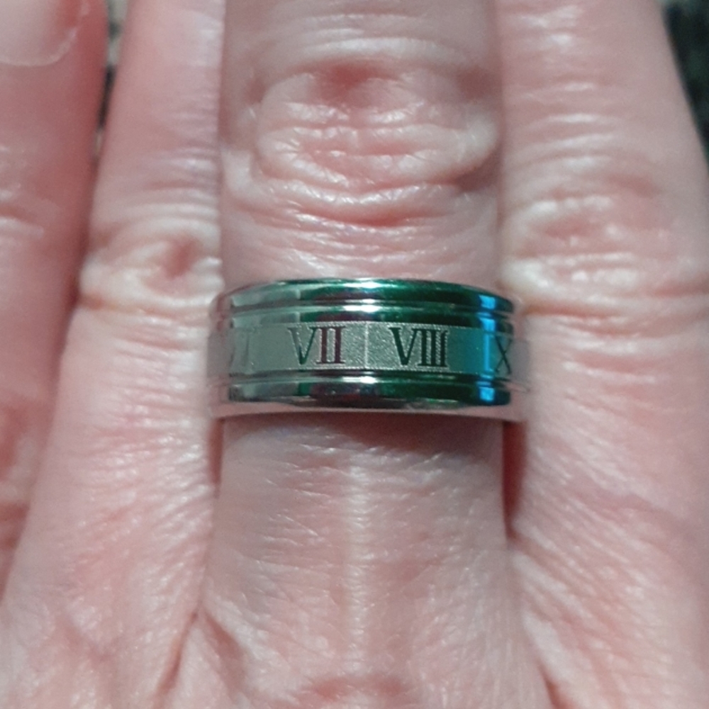 ROMAN NUMERAL RING - Picture 2 of 7